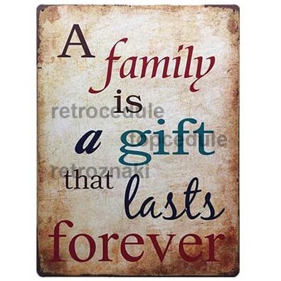 Ceduľa A family is a gift Ceduľa A family is a gift
