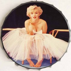 Vrchnák Marilyn Vrchnák Marilyn